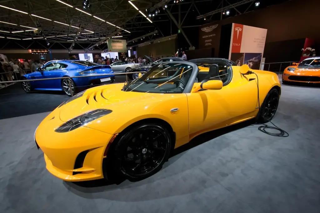 Tesla Roadster Sport 